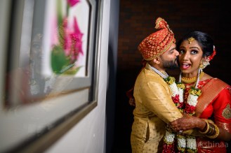 www.pradakshinaa.com_mumbai_candid_wedding_photographer_wedding_southindianwedding_2019_photographer_Pradakshinaa_P+R_bestweddingphotographer-56