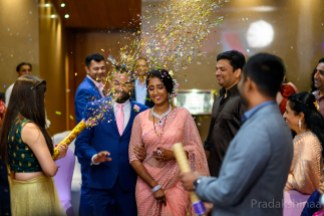 www.pradakshinaa.com_mumbai_candid_wedding_photographer_wedding_southindianwedding_2019_photographer_Pradakshinaa_P+R_bestweddingphotographer-89